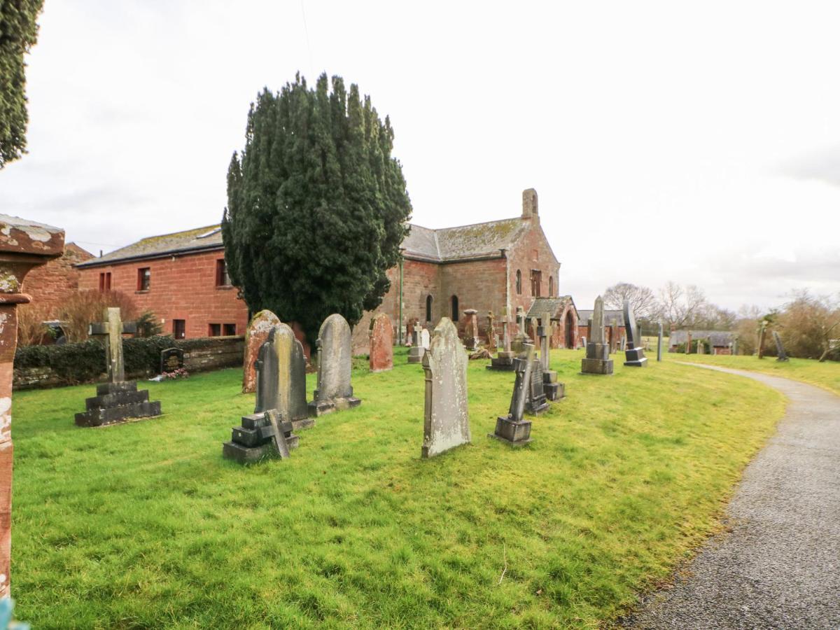 1 Yew Tree * Penrith